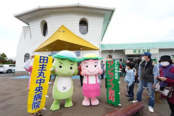 JR観光列車『或る列車』が田主丸駅に！