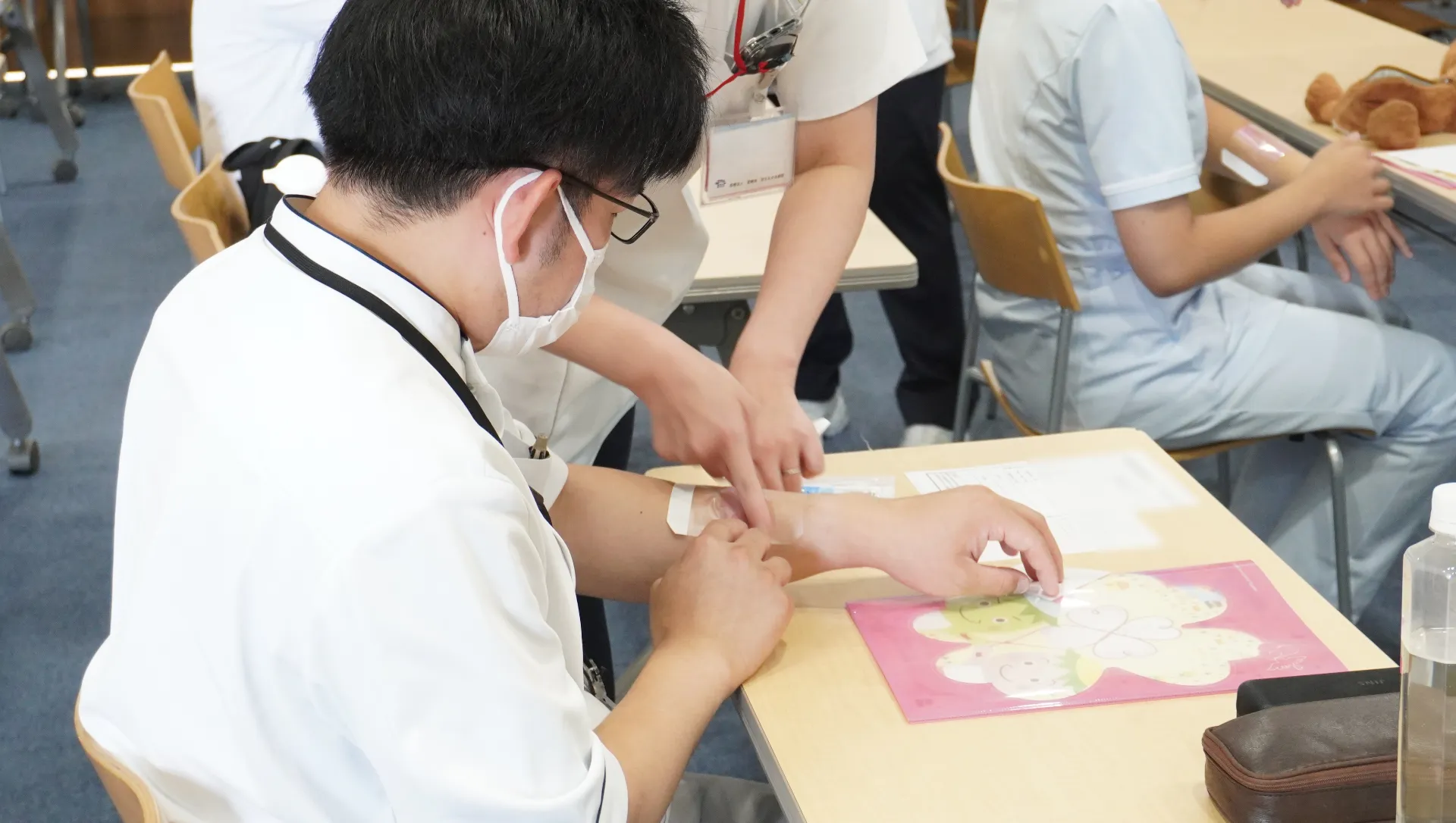 「看護師業務体験」を実施しました